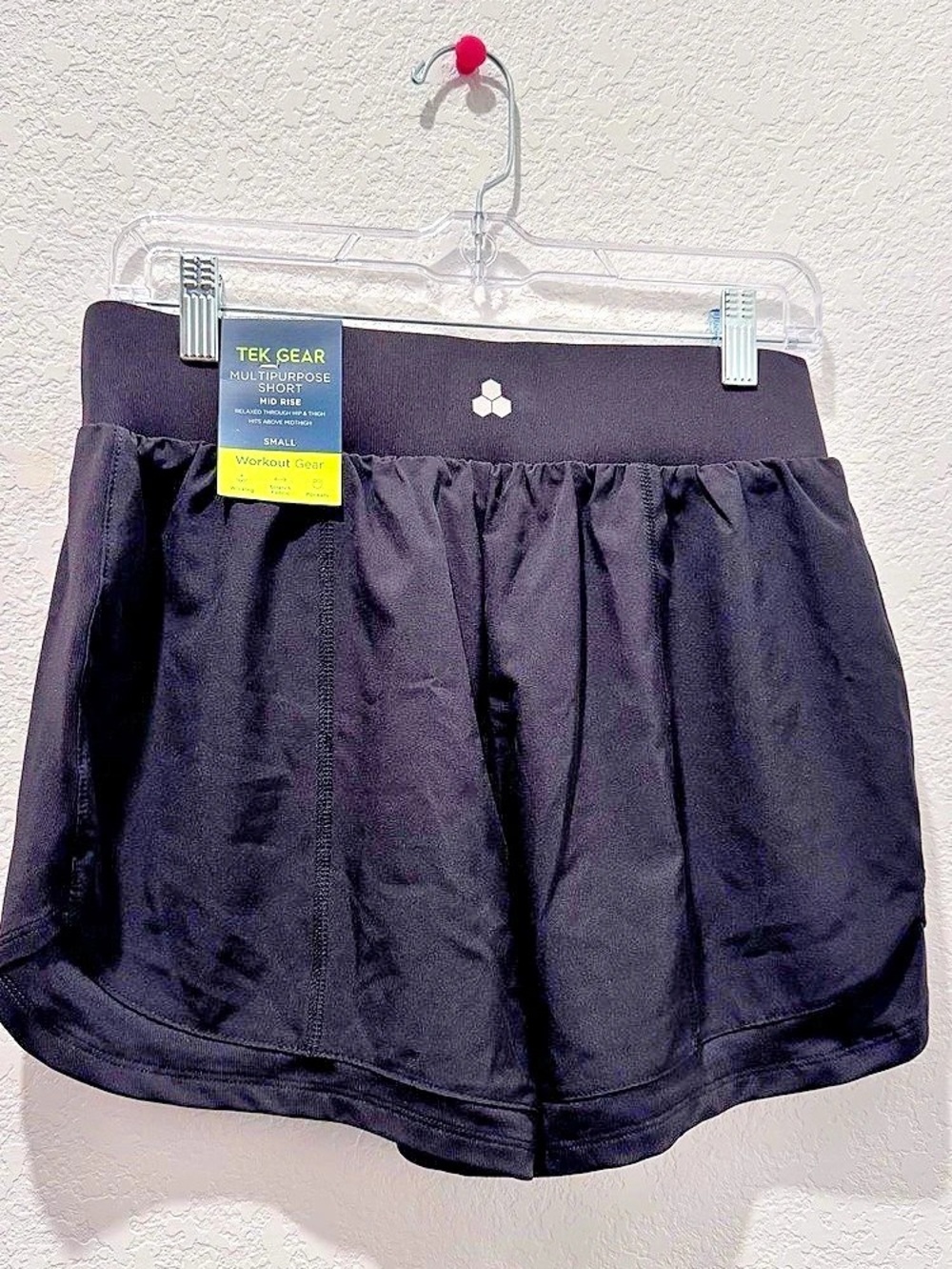 Tek Gear Athletic Shorts in Black Size Small NWT
